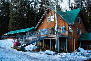 Cooper Spur Mountain Resort