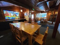 Cooper Spur Mountain Resort