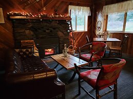 Cooper Spur Mountain Resort