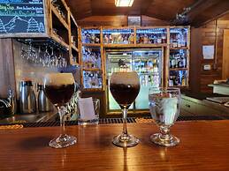 Cooper Spur Mountain Resort