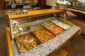 Hotel Grand Uyut