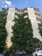 Hotel Grand Uyut