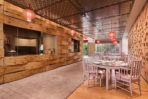 JW Marriott Hotel & Suites Saigon