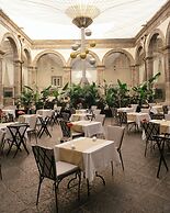 Palazzo Caracciolo Naples