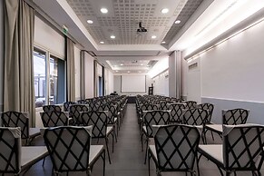 Palazzo Caracciolo Naples