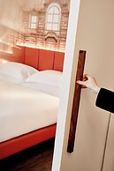 Palazzo Caracciolo Naples