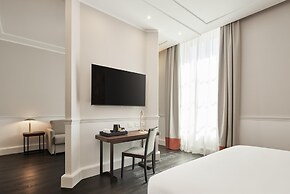 Palazzo Caracciolo Naples