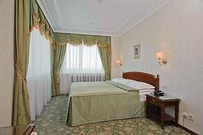 Hotel Complex GRINN