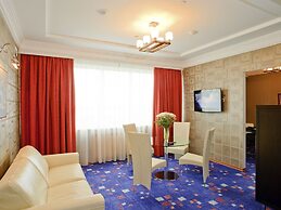 Hotel Complex GRINN