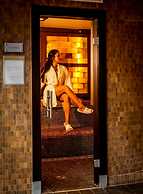 Hotel Golden Lake Resort