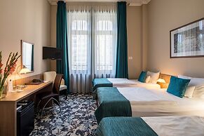 Erzsebet Kiralyne Hotel