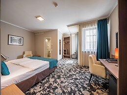 Erzsebet Kiralyne Hotel