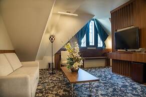 Erzsebet Kiralyne Hotel