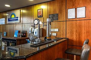 Days Inn by Wyndham Peterborough