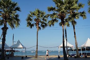 Sandalay Resort Pattaya