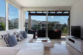 The Elements Oceanfront & Beachside Condo Hotel