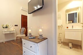 Daplace - Arena House