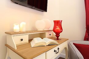 Daplace - Arena House