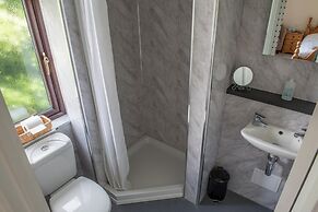 Toothbrush Rooms at Lattice Lodge