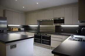 Toothbrush Rooms at Lattice Lodge