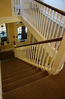 Toothbrush Rooms at Lattice Lodge