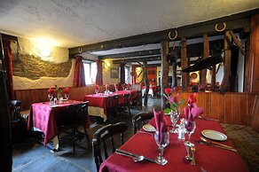 The West Country Inn