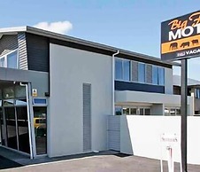 Big Five Motel