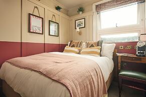 Royal Castle Hotel