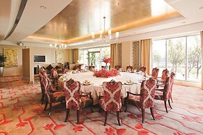 Fairmont Yangcheng Lake