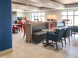 Holiday Inn Express & Suites Lubbock West by IHG
