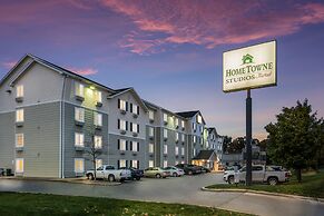 HomeTowne Studios by Red Roof Columbus