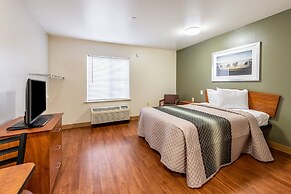 HomeTowne Studios by Red Roof Columbus