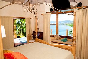 Maca Bana Luxury Boutique Resort