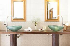 Maca Bana Luxury Boutique Resort