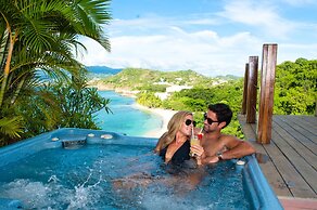 Maca Bana Luxury Boutique Resort