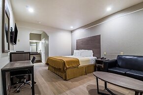 Scottish Inn & Suites Baytown