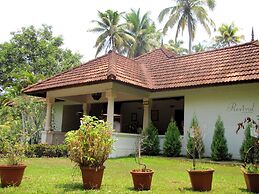 Abad Whispering Palms