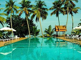 Abad Whispering Palms