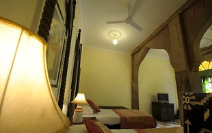 Haveli Inn Pal