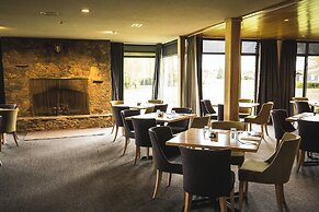 Distinction Mackenzie Country Hotel