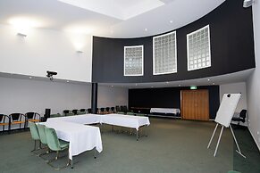 Distinction Mackenzie Country Hotel