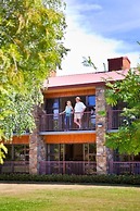 Distinction Mackenzie Country Hotel