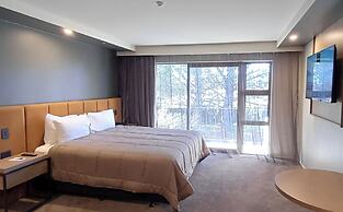 Distinction Mackenzie Country Hotel