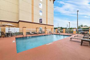 Comfort Suites Orlando Airport