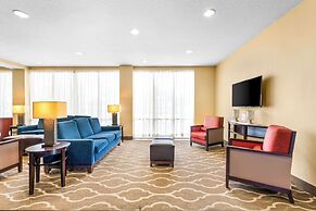 Comfort Suites Orlando Airport
