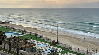 Roxon Sea Sand Bat Yam