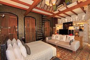 Hotel Casa Lola Deluxe Gallery