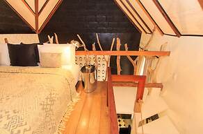 Hotel Casa Lola Deluxe Gallery