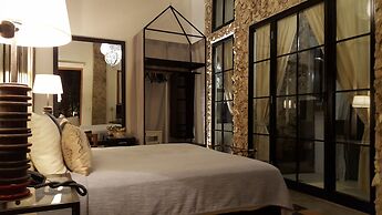 Hotel Casa Lola Deluxe Gallery