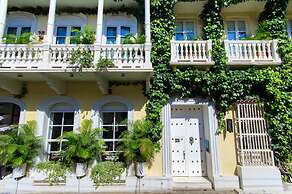 Hotel Casa Lola Deluxe Gallery